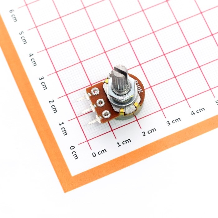 Резистор переменный 10 кОм шток 15 мм 